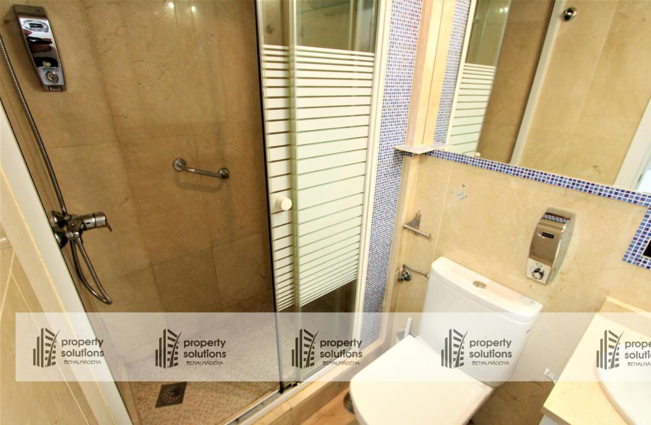 Patos Ii - A 300 M De Playa - Piscina - Parking Gratis - Excelente Conexion Wifi Apartamento Benalmádena